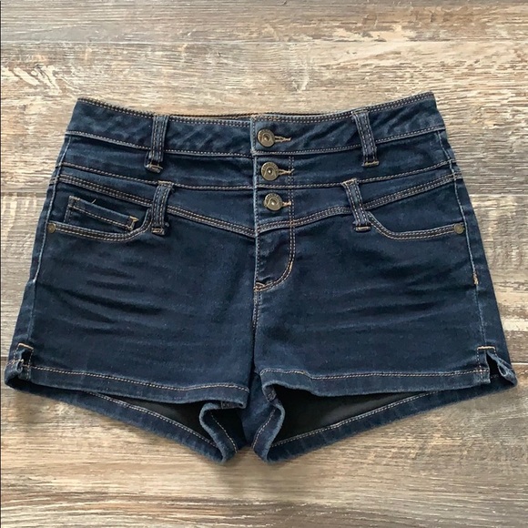 Bluespice cute jean shorts great condition - Picture 1 of 4
